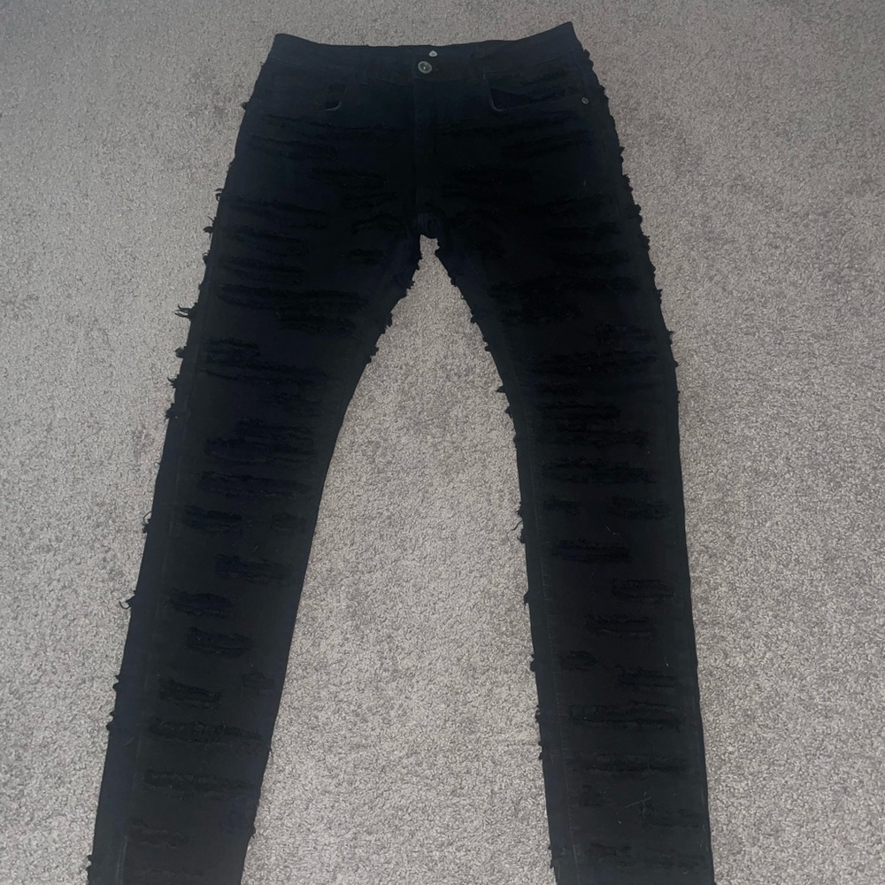 Stylish Black Distressed Women Jeans